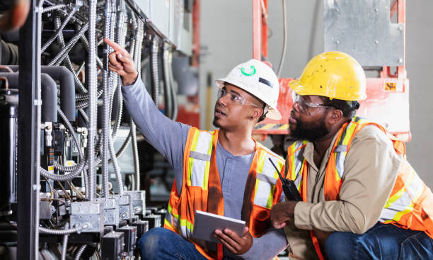 Best Affordable Emergency Electrician  in Maysville, NC