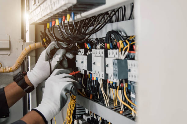 Best Electrician Near Me  in Maysville, NC